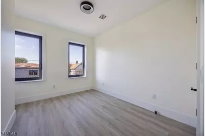 66 Palisade Ave #3, Garfield, NJ 07026 - Photo 2