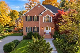 2 Concord Ct, Mahwah, NJ 07430 - Photo 1