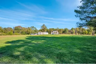 57 N Willow Rd, Hillsborough Township, NJ 08844 - Photo 2