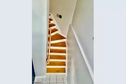 456 Hartford Dr, Nutley, NJ 07110 - Photo 6