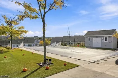 1 Aspen Dr, Cedar Grove Twp., NJ 07009 - Photo 40
