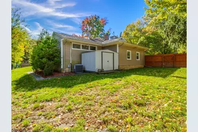 63 Sun Valley Way, Morris Plains, NJ 07950 - Photo 34