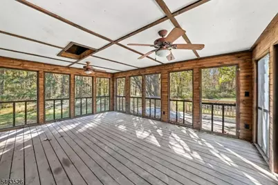 381 Drakestown Rd, Washington Township, NJ 07853 - Photo 10