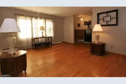 9 Belvedere Ave, Wanaque, NJ 07465 - Photo 2