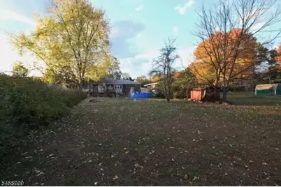 9 Belvedere Ave, Wanaque, NJ 07465 - Photo 12