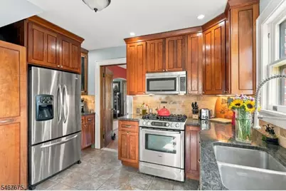 22 Hillcrest Ave, Washington Township, NJ 07882 - Photo 18