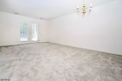 121 Courter Rd #064, Franklin Lakes, NJ 07417 - Photo 6