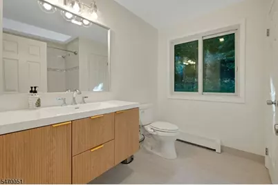 233 Mount Hope Ave, Rockaway Township, NJ 07801 - Photo 20