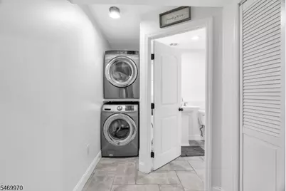 140 Hillside Ave, Nutley, NJ 07110 - Photo 30
