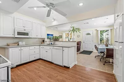 609 E Prospect St, Hackettstown, NJ 07840 - Photo 8