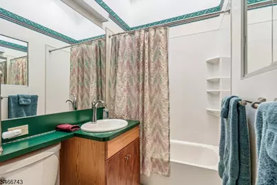 609 E Prospect St, Hackettstown, NJ 07840 - Photo 20