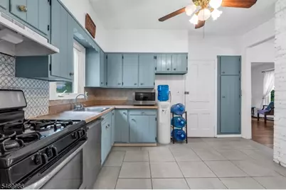 4 Park Heights Ave, Dover, NJ 07801 - Photo 16