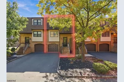 6102 N Oaks Blvd, North Brunswick Township, NJ 08902 - Photo 34