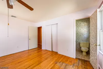 10 Barton Ln, Hopatcong, NJ 07843 - Photo 12