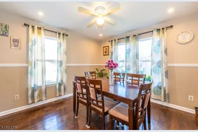 7 Sharon Dr, East Hanover Township, NJ 07936 - Photo 6