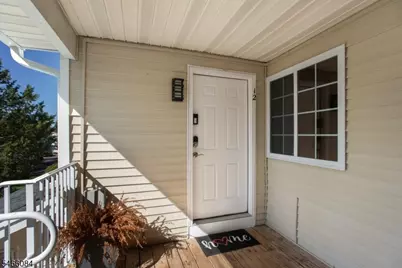 12 Cortland Ln, Bedminster Township, NJ 07921 - Photo 2