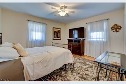 5 Halsey St, Somerville, NJ 08876 - Photo 12