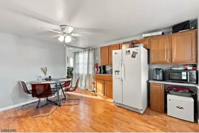 2 Keegan Pl, Sayreville, NJ 08872 - Photo 10