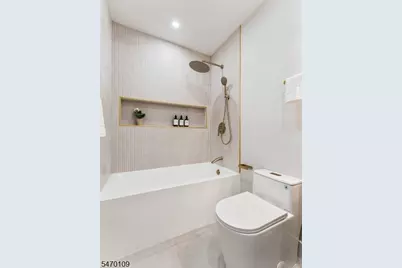 24A Dewey Dr, New Brunswick, NJ 08901 - Photo 26