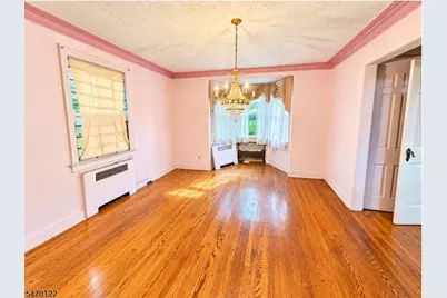 392 Berkeley Rd, Orange, NJ 07050 - Photo 8