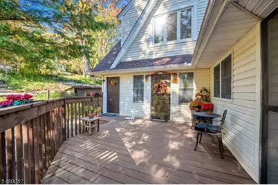 29 Lynack Rd, Hawthorne, NJ 07506 - Photo 4