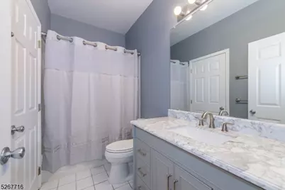 124 Stratford Dr, Nutley, NJ 07110 - Photo 12