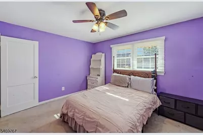 33 Hillside Dr, Totowa, NJ 07512 - Photo 12