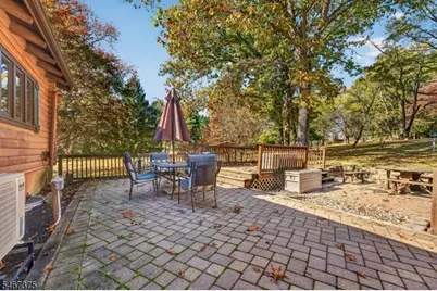 2 Lois Ln, Hampton Boro, NJ 08827 - Photo 32