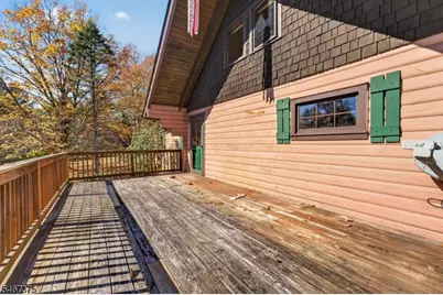 2 Lois Ln, Hampton Boro, NJ 08827 - Photo 36
