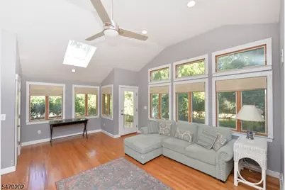 5 Beekman Pl, Glen Rock, NJ 07452 - Photo 12