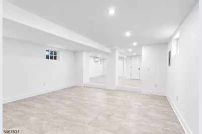 30 Irving St, Montclair, NJ 07042 - Photo 28