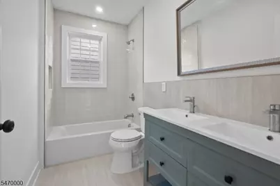 30 Irving St, Montclair, NJ 07042 - Photo 38