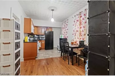 46 Clinton St, Paterson, NJ 07522 - Photo 2