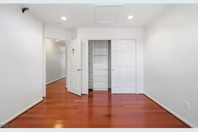 314 Winthrop Dr, Nutley, NJ 07110 - Photo 14
