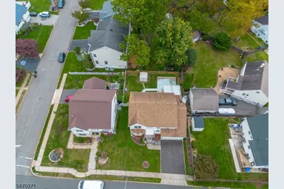 144 S Cliff Rd, Woodbridge Township, NJ 07067 - Photo 32