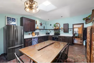 1101 Washington Valley Rd, Bridgewater, NJ 07920 - Photo 4