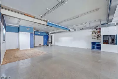802 Van Houten Ave, Clifton, NJ 07013 - Photo 12