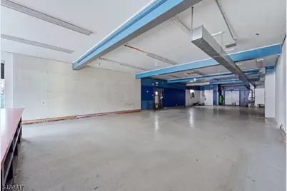802 Van Houten Ave, Clifton, NJ 07013 - Photo 8