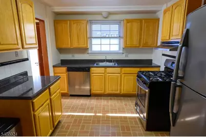 736 Lynmar Way, Union Township, NJ 07083 - Photo 20
