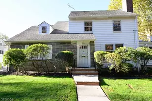 736 Lynmar Way, Union Township, NJ 07083 - Photo 1