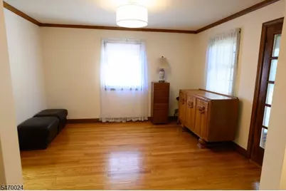 736 Lynmar Way, Union Township, NJ 07083 - Photo 8