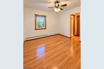 222 E Lincoln Ave, Roselle Park, NJ 07204 - Photo 6