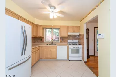 195 Mount Pleasant Ave, Rockaway Township, NJ 07866 - Photo 10