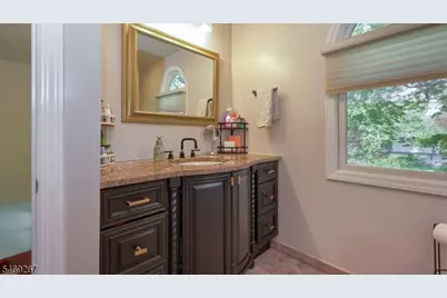 29 Westview Rd, West Caldwell, NJ 07006 - Photo 20