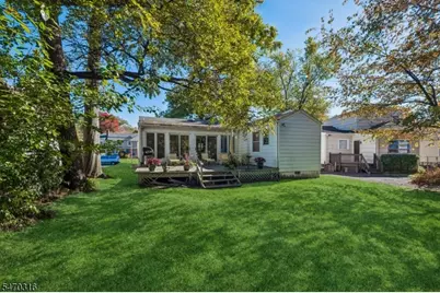 161 Baltusrol Ave, Springfield, NJ 07081 - Photo 26