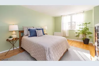 530 Valley Rd #6G, Montclair, NJ 07043 - Photo 16