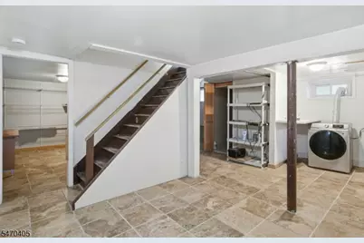 522 Thompson Ave, Roselle, NJ 07203 - Photo 22