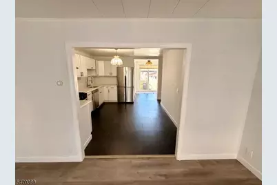 63 Garrison St, Newark, NJ 07105 - Photo 8
