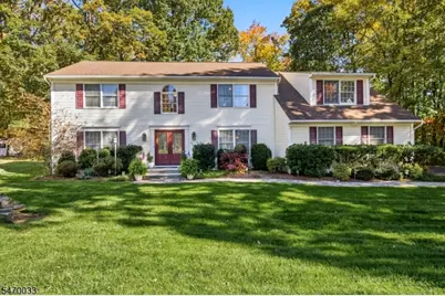 9 Hunting Meadow Ct, Rockaway Township, NJ 07866 - Photo 2