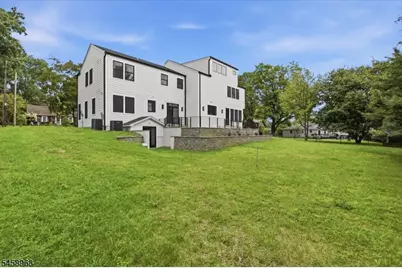 32 Felch Rd, Florham Park, NJ 07932 - Photo 46